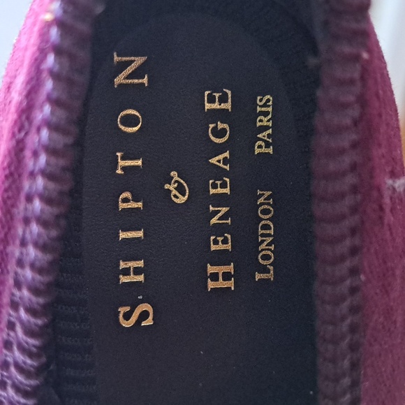 Skipton & Heneage Womens Wine Velvet Smoking Slipper Embroidered Skull Size 5.5 - Picture 7 of 8